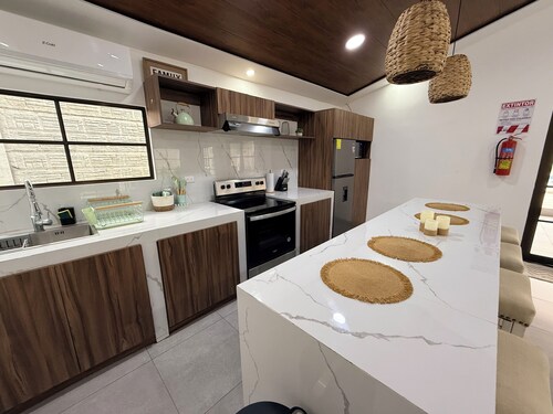 Oasis of luxury and modern comfort only 30 minutes from La Fortuna.