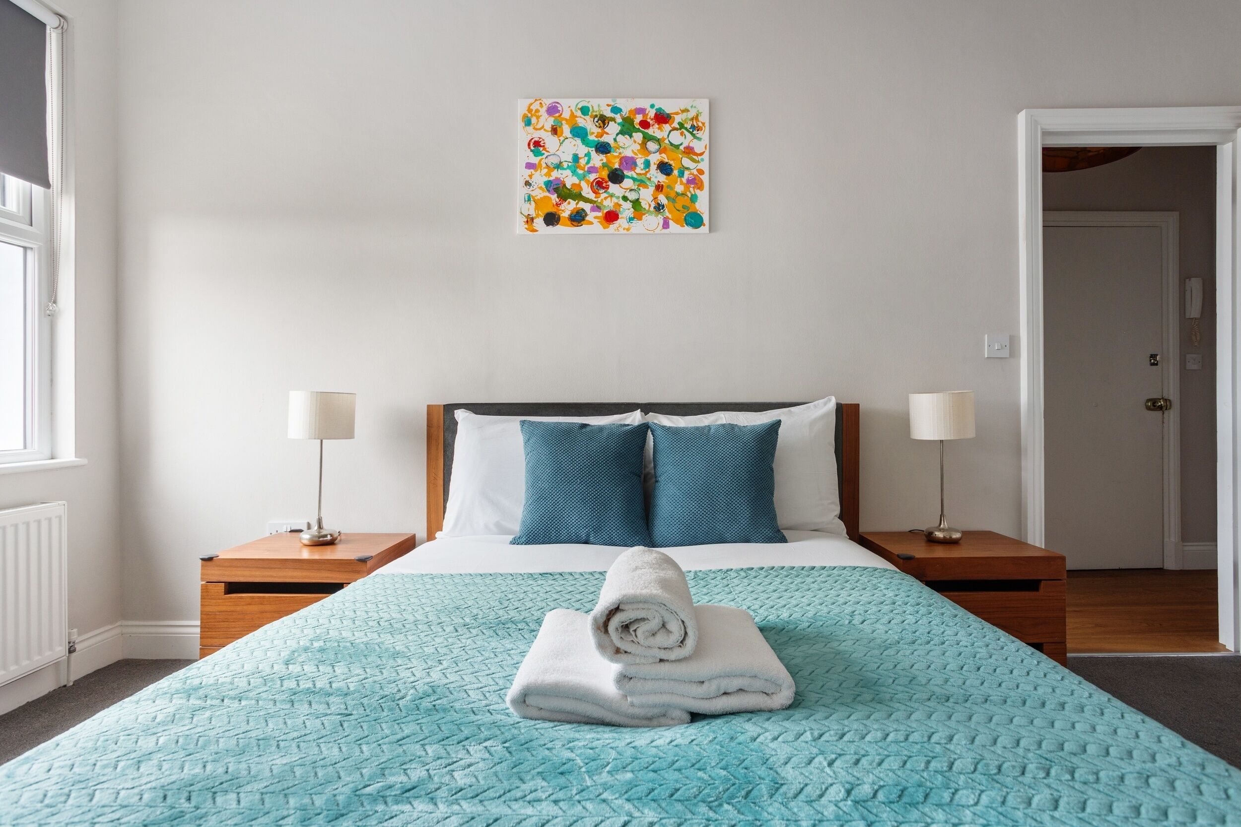 2 bedrooms, iron/ironing board, free WiFi, bed sheets