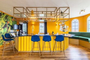 Dining - Modern Apt w/ Sea View & Pool | Jan Thiel (Willemstad)