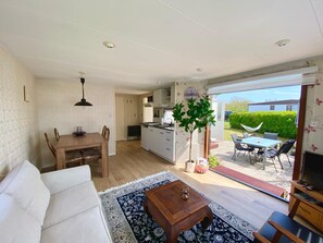 Living room - Vakantiepark Callassande - 74 (Callantsoog)