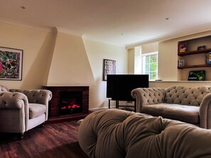 Fireplace - Countryside Converted Barn Near Newquay (Newquay)