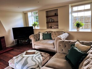 Fireplace - Countryside Converted Barn Near Newquay (Newquay)