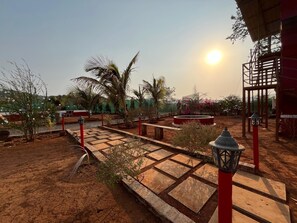 Habitación estándar, vista al jardín | Áreas de la propiedad