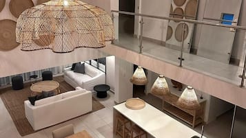 House, Balcony, Garden View | Interior