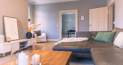 Apartment 'Ferienwohnung Am Schlossplatz' with Wi-Fi