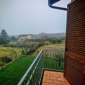 Departamento Deluxe, vista a la colina | Terraza o patio