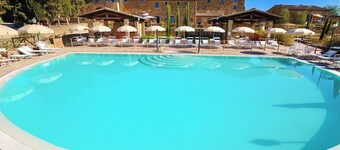 Residence with swimming pool in Campiglia Marittima