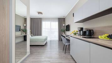 Fer et planche Ă repasser, Wi-Fi, draps fournis