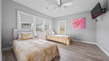 3 bedrooms, iron/ironing board, travel crib, WiFi