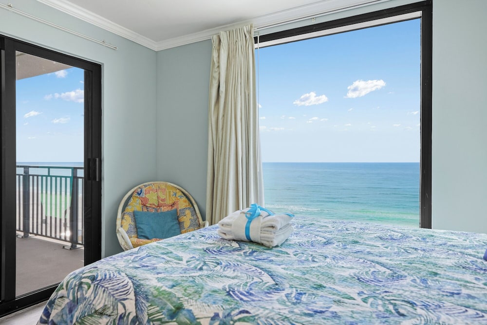 Oceanfront Condo with Heated Pool for Spring Break Reviews, Deals ...