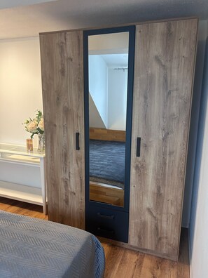 2 habitaciones, wifi y ropa de cama 