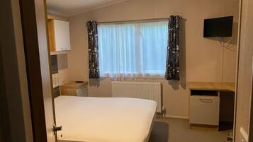 2 slaapkamers, individueel gedecoreerd, individueel gemeubileerd