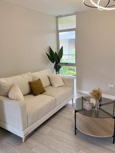 Awesome 2-bedroom apartment with AC in vibrant Barquisimeto