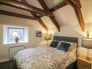 2 bedrooms, individually decorated, individually furnished, free WiFi - The Loft (Rosbercon)