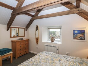 2 camere, con stile personalizzato, con arredamento individuale