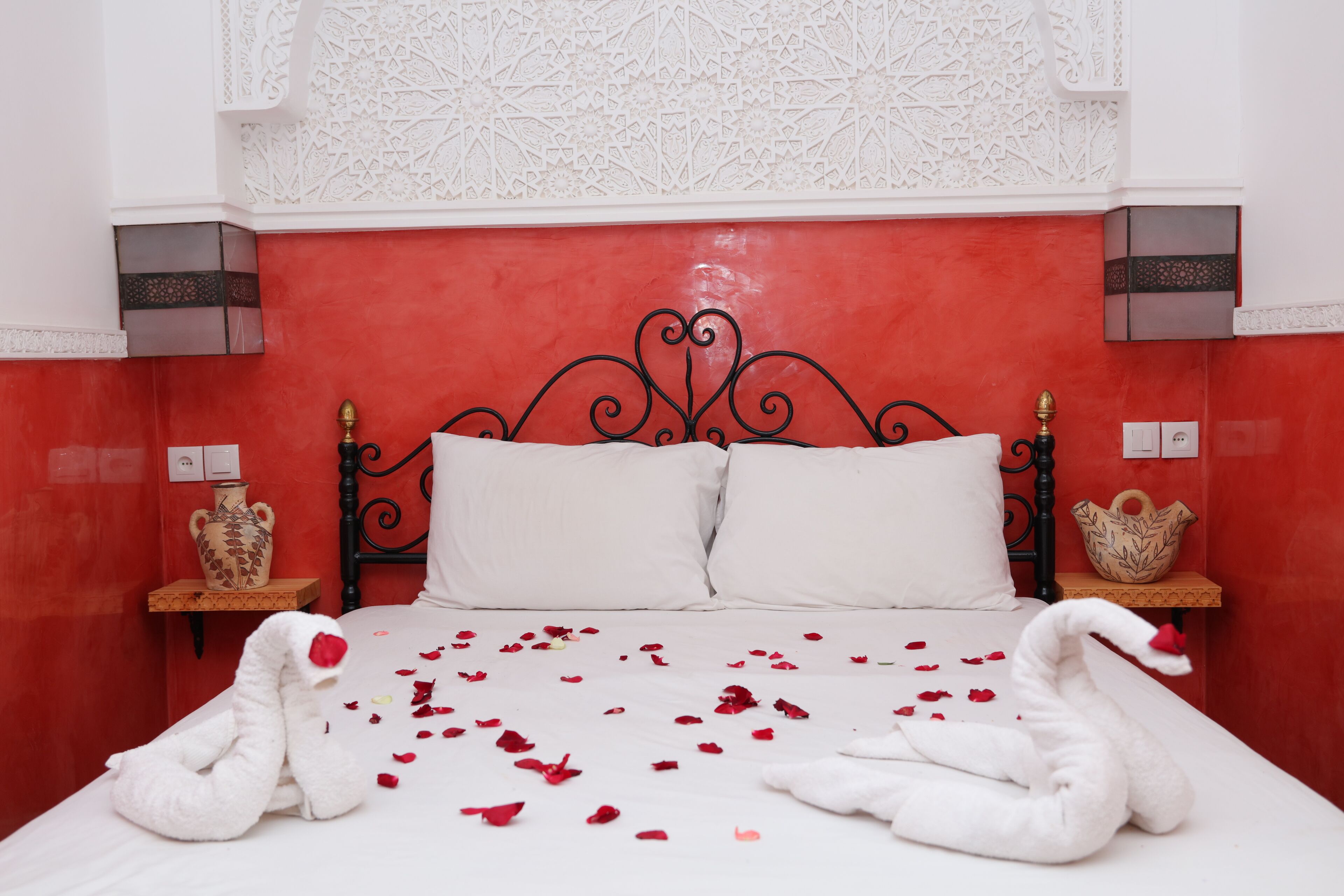 Habitación con 1 cama doble o 2 individuales, balcón | Wifi gratis