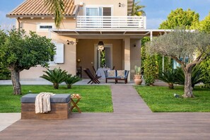 Terrace/patio - Villa Emanto SicilyMyHome (Santa Maria del Focallo)