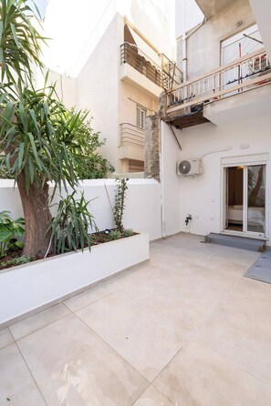 Apartment, 2 Bedrooms, Smoking | Property grounds - Serene Garden Apartment (Athens)