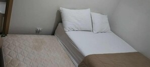 Fer et planche à repasser, Wi-Fi, draps fournis