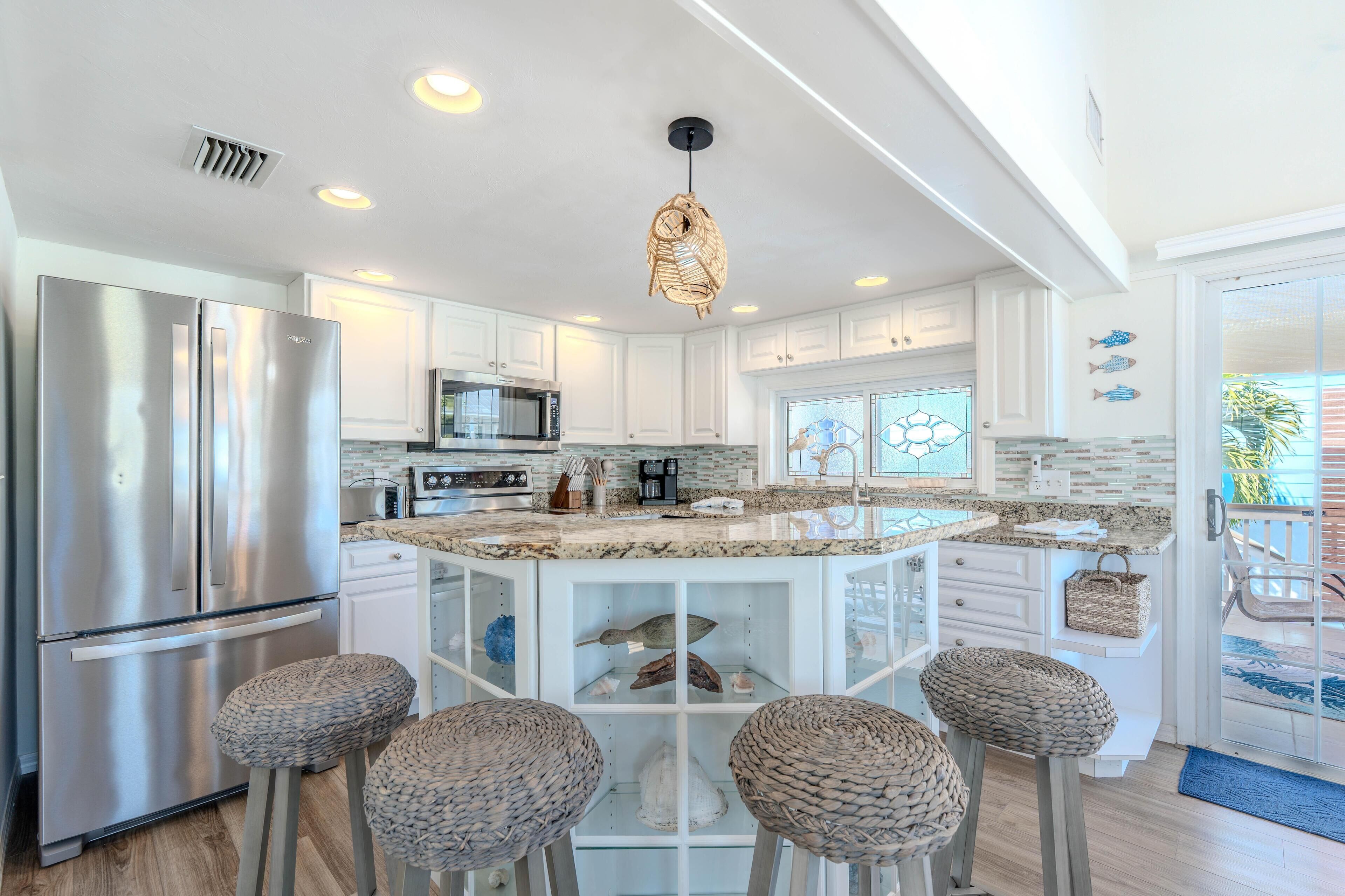 House, Multiple Beds (Into The Mystic) | Private kitchen