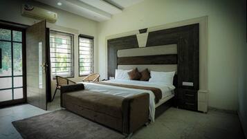 Signature-Doppelzimmer, Balkon, Gartenblick | Kostenloses WLAN