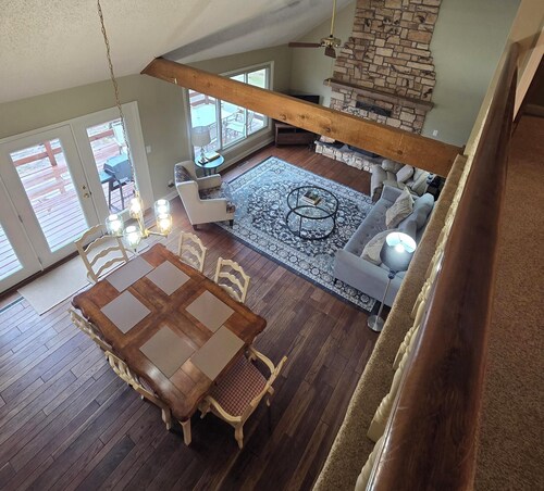 Charming 3-bedroom farmhouse with large front and back decks. Fenced in backyard