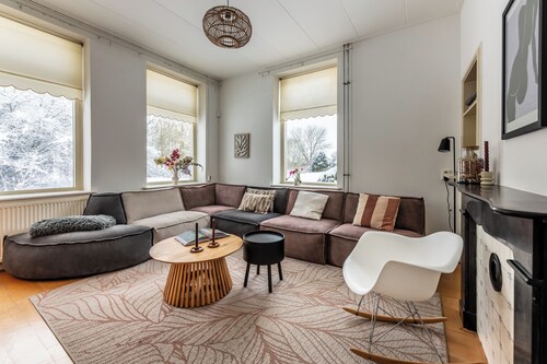 Private Estate & Villa | 10m Amsterdam | Hot tub | 12p