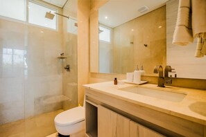 Uklassifisert bilde, 4 av 23, knapp