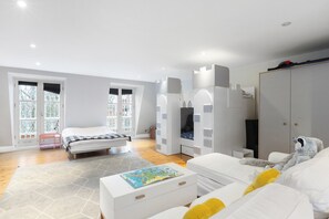 Strykejern/-brett, reiseseng for barn, wi-fi (inkludert) og sengetøy