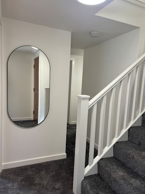 Interior - Private Ensuite Room with Patio (Greater London)