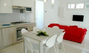Villa, 4 Bedrooms, Balcony, Garden View | Interior - Lovely Villa in Lignano Pineta (Lignano Sabbiadoro)