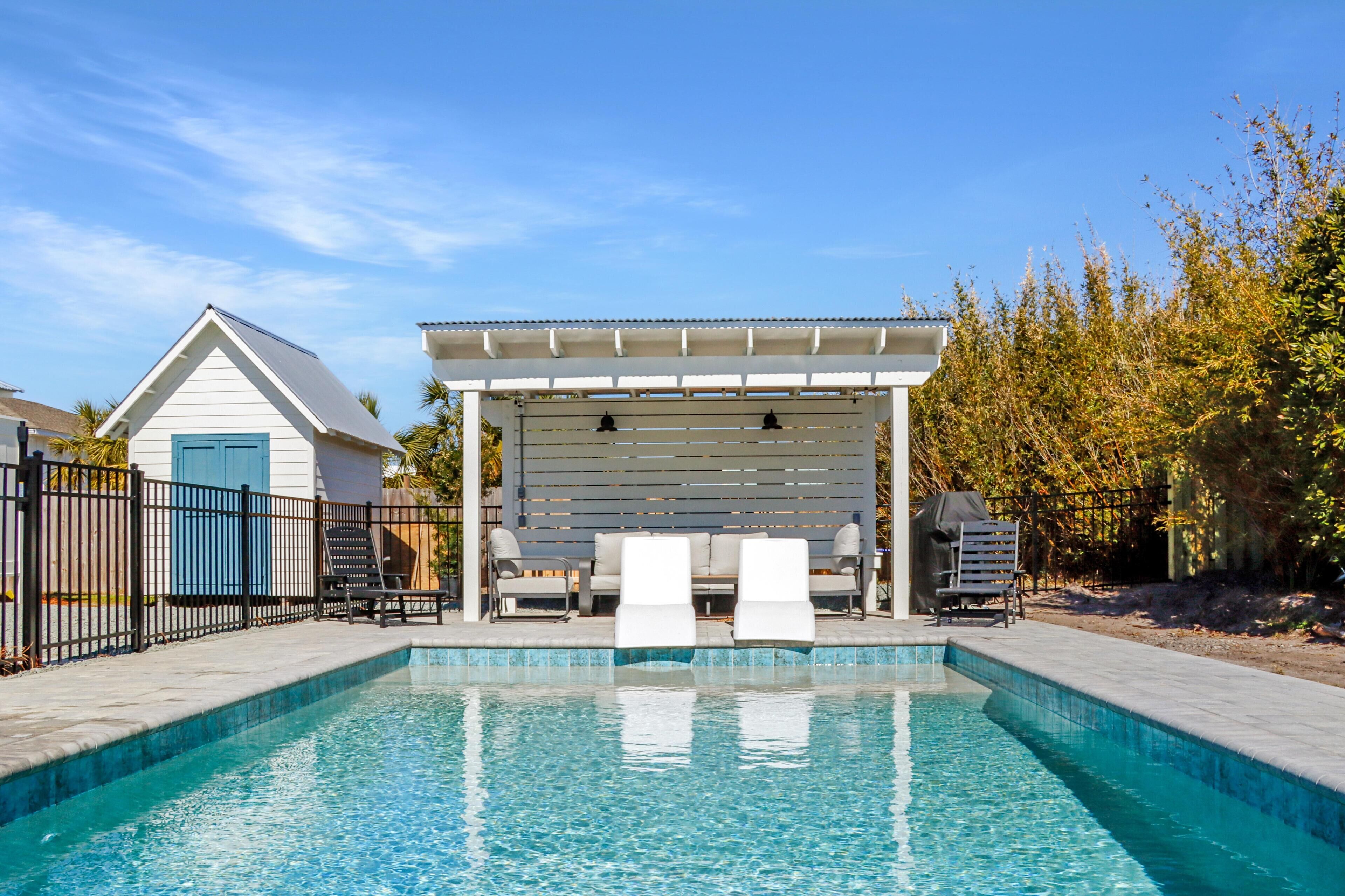 House, Multiple Beds (My Time) | Pool