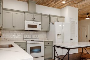 Casa, várias camas (My Time) | Cozinha privada