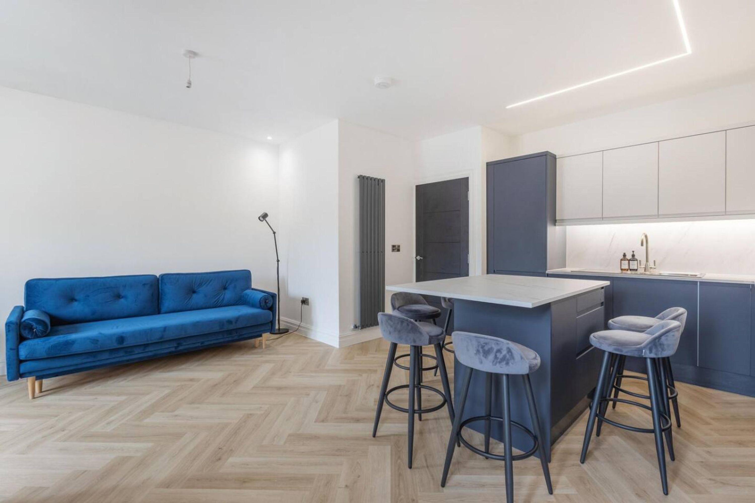 TV, offices