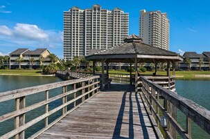 Condo, várias camas (Seascape Golf Villas 10G) | Área da propriedade