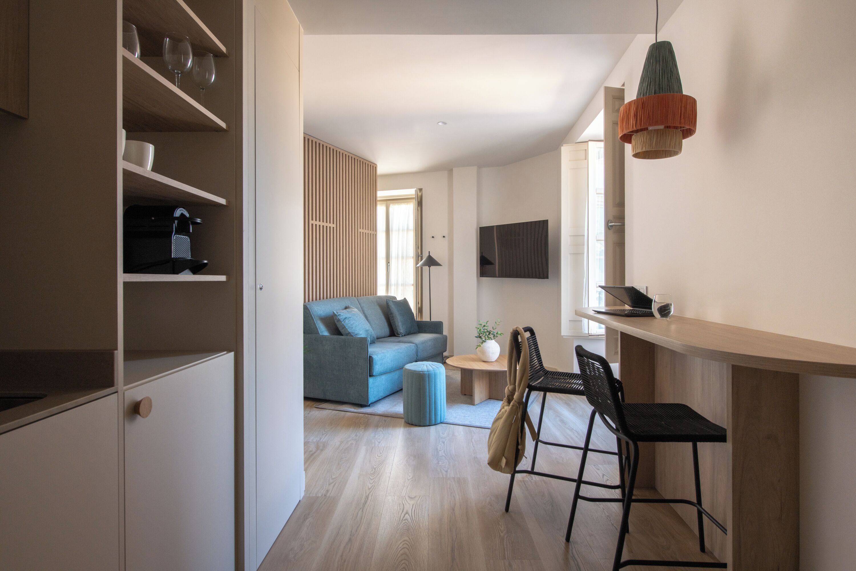 Laptop workspace, free cots/infant beds, free WiFi, bed sheets