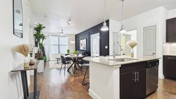 Apartment, Balcony | Interior