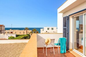 Terrace/patio - Villa Dreams by Villa Plus (Los Delfines)