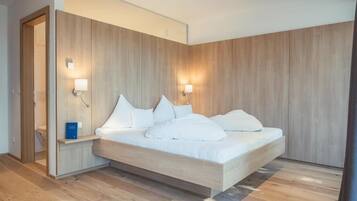 Deluxe Double Room, Balcony, Mountain View | In-room safe, desk, blackout drapes, iron/ironing board