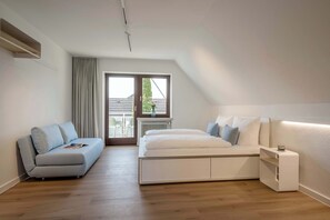 1 bedroom, desk, WiFi, bed sheets - Grande Apartment at Haus zum Wald (Bad Wörishofen)