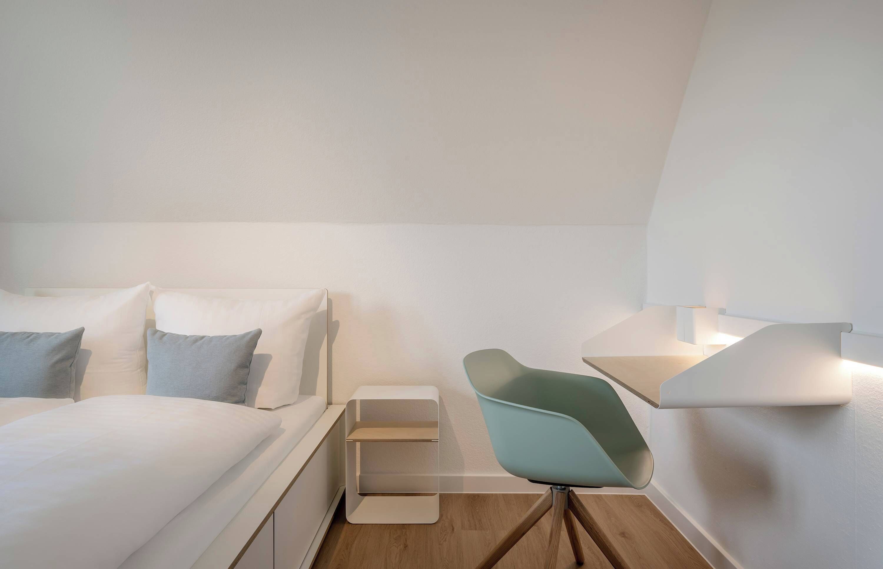 1 Schlafzimmer, Schreibtisch, WLAN, Bettwäsche