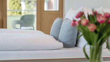 1 Schlafzimmer, Schreibtisch, WLAN, Bettwäsche