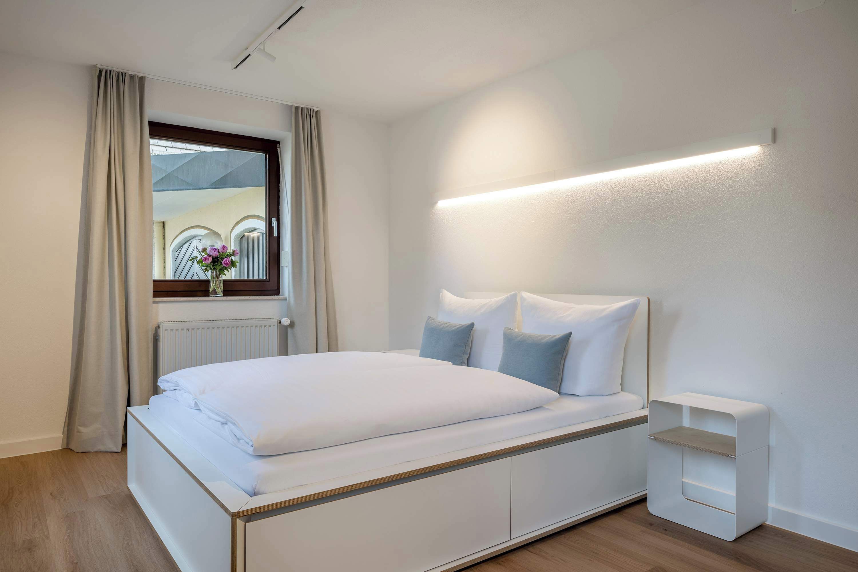 2 Schlafzimmer, Schreibtisch, WLAN, Bettwäsche