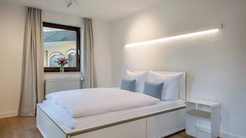 2 Schlafzimmer, Schreibtisch, WLAN, Bettwäsche