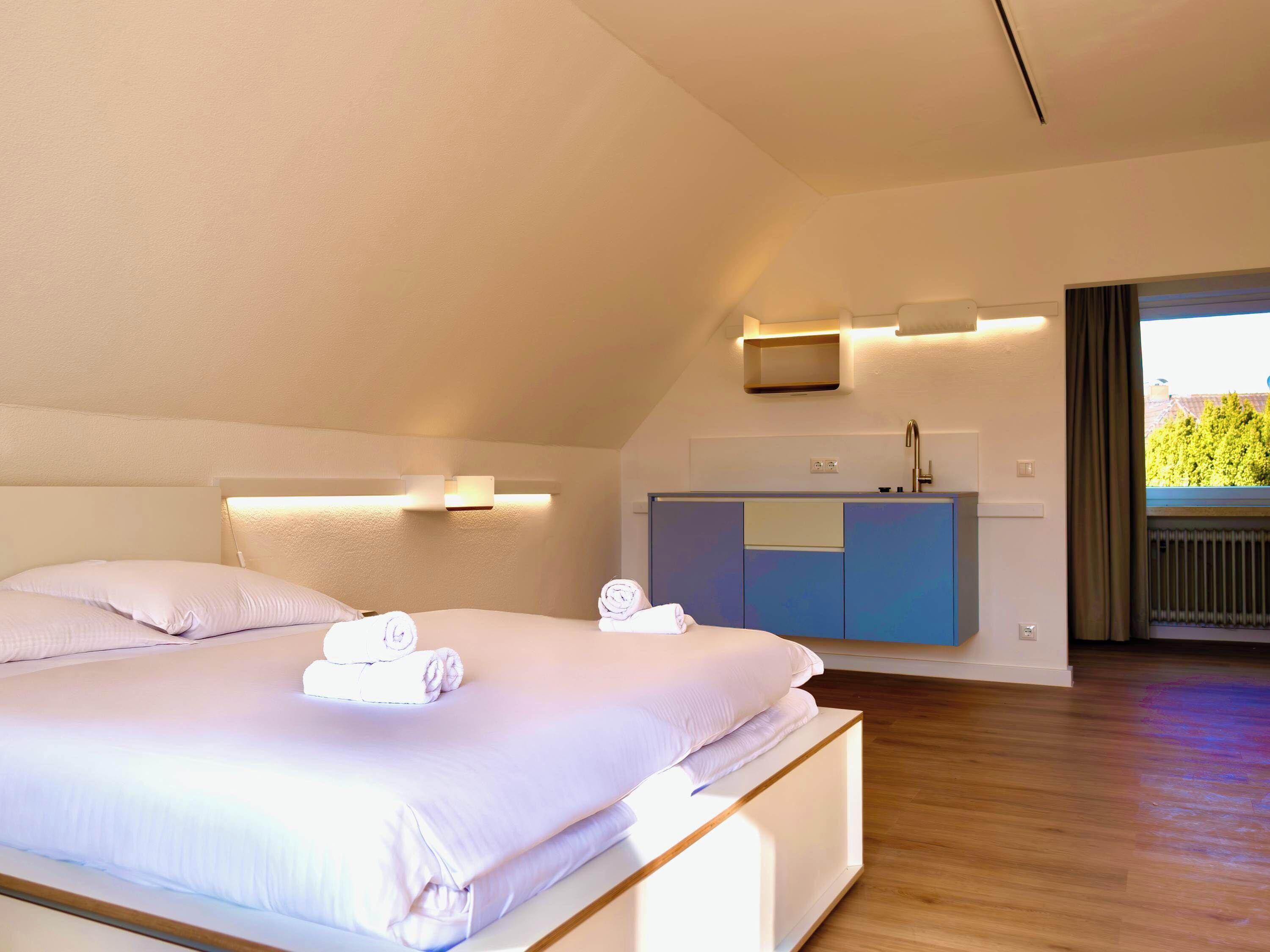 2 habitaciones, escritorio, wifi y ropa de cama 