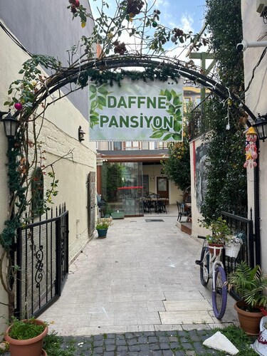 DAFFNE PANSİYON