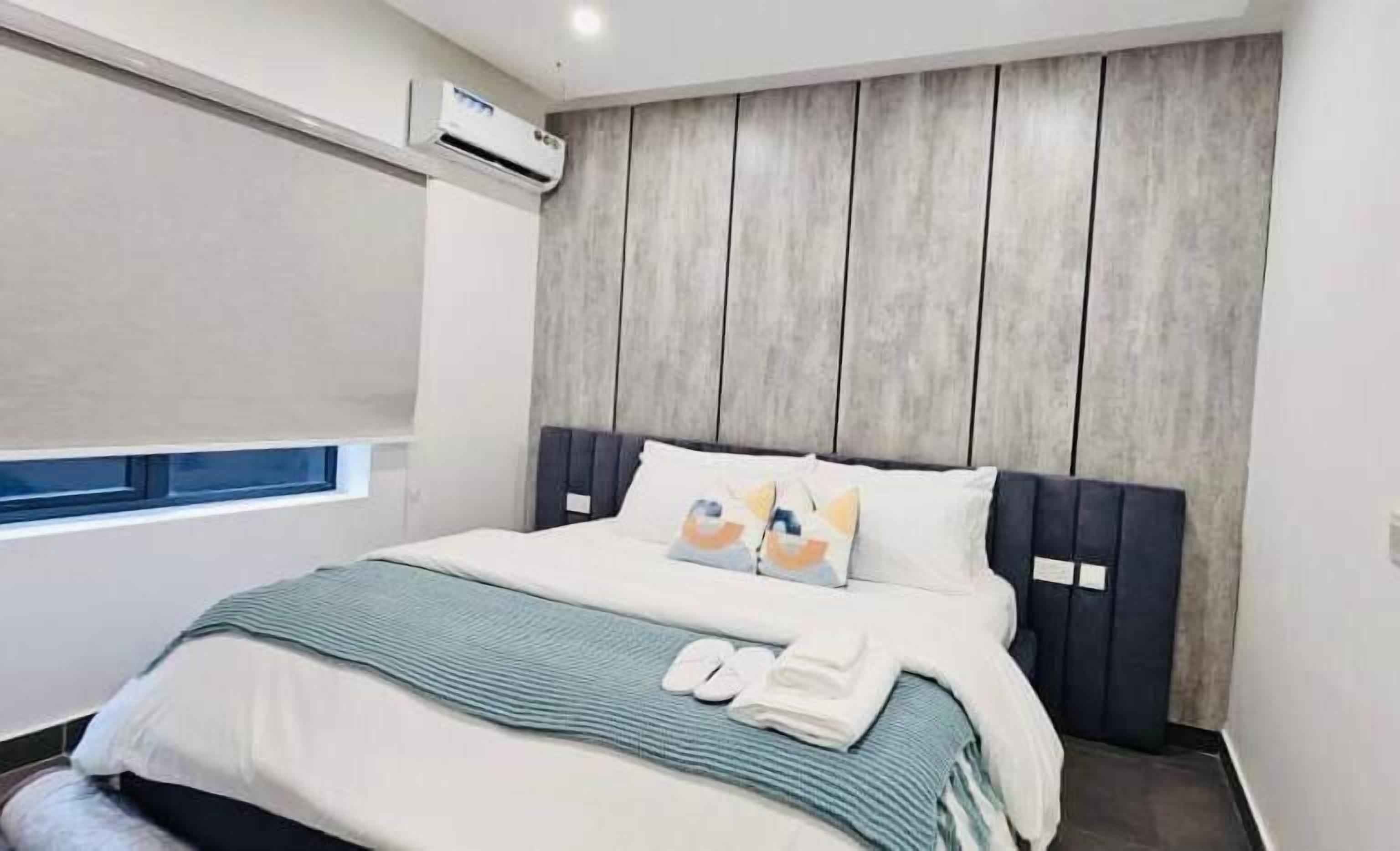 Lejlighed | Mørklægningsgardiner, lydisolering, strygejern/strygebræt, gratis Wi-Fi