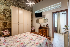 1 dormitorio, wifi, ropa de cama