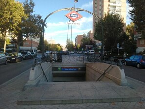 Miscellaneous - Hello Home 4  (Madrid)