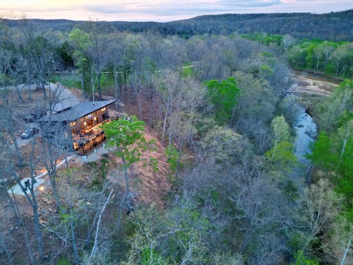 Huzzah Springs- Lower Springs Cabin